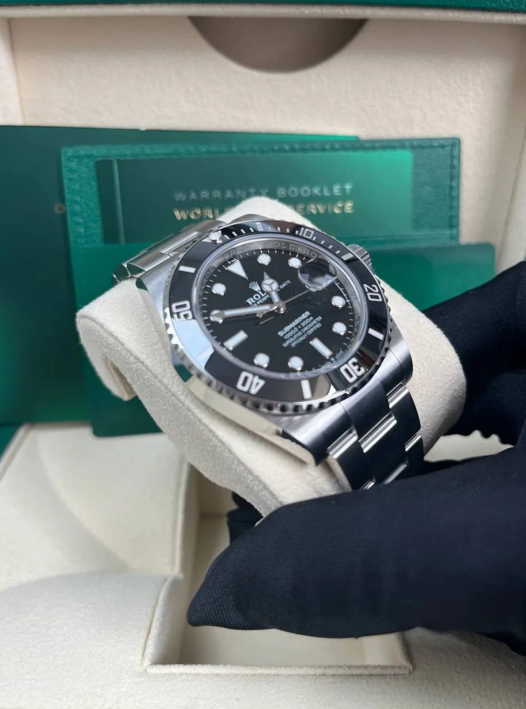 ROLEX SUBMARINER DATE