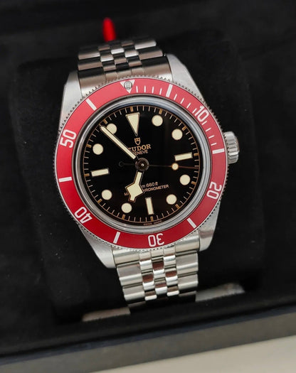 TUDOR BLACK BAY 41MM BRACCIALE JUBILEE
